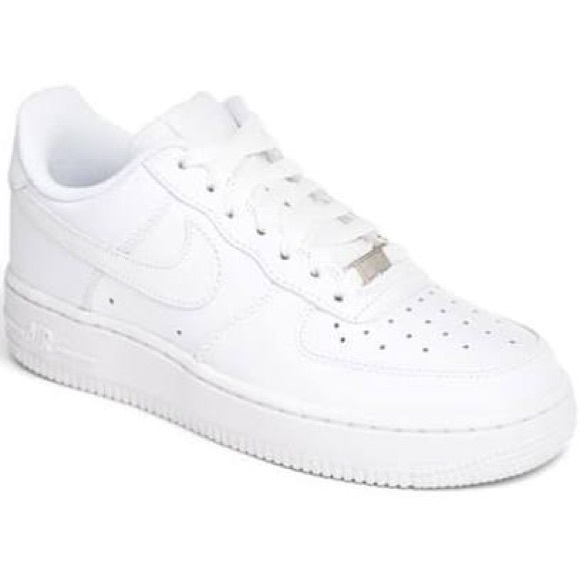 Nike Other - NIKE Air Force 1 Sneakers - Sz. 9
